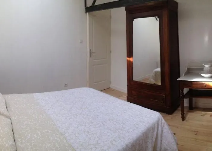 Gemini, Les Constellations Complex *